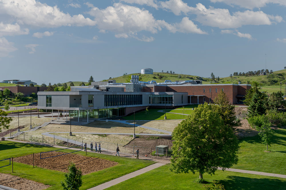Math Science Center of Innovative Learning exterior