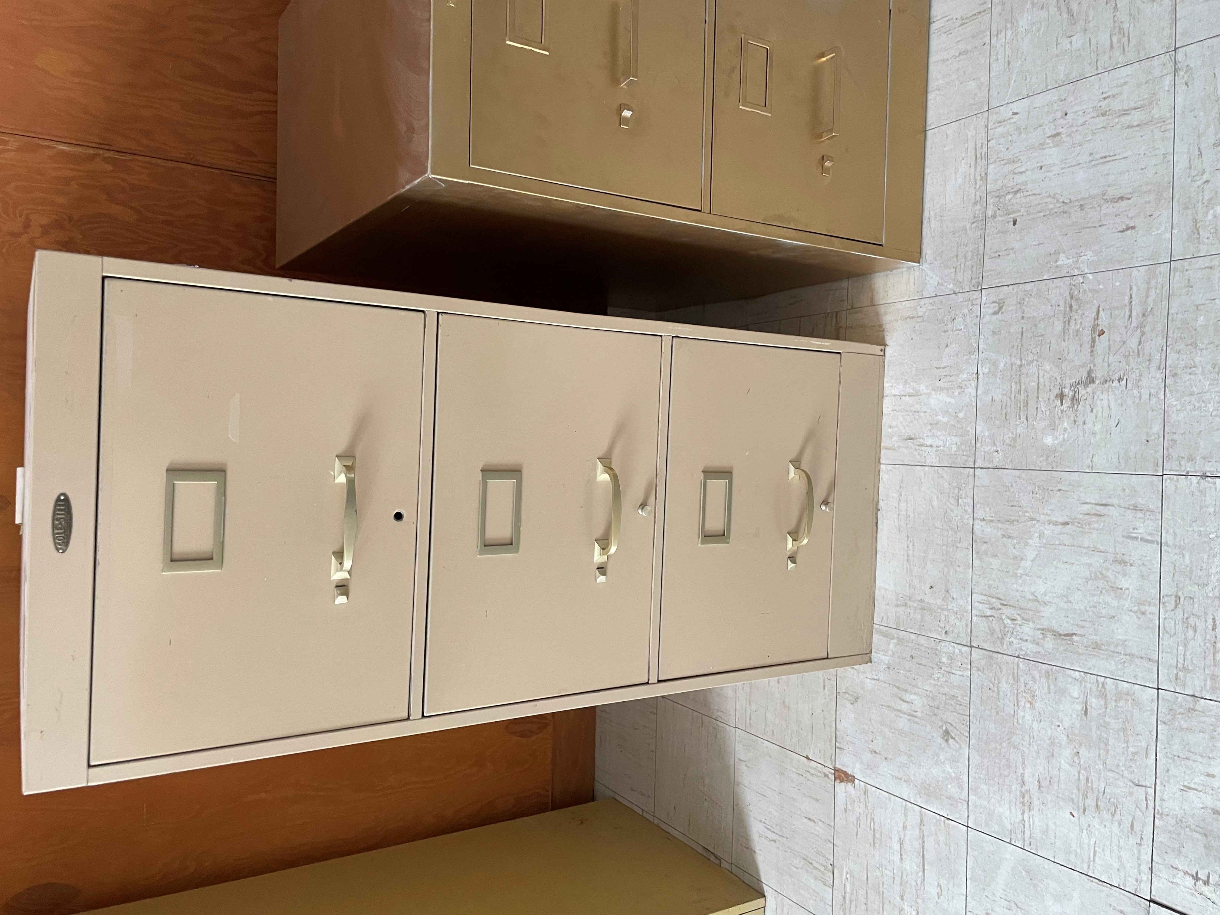 3 Drawer filing cabinet