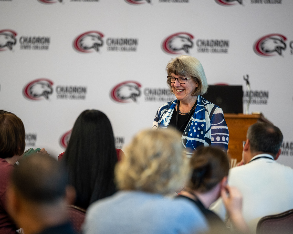 Laurie Schreniner speaking at Eagle Success Summit
