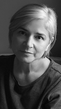 Balck and white portrait of an adult female