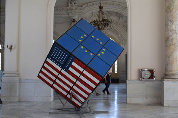 An art piece on exhibit at Gran Teatro de La Havana