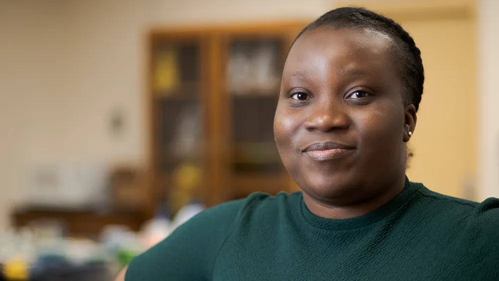 Isioma in a science lab